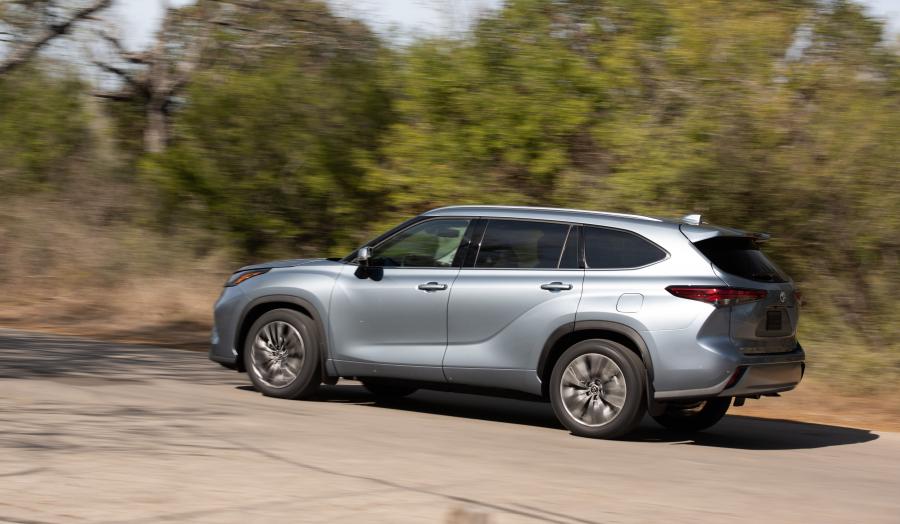  Toyota Highlander Platinum AWD 2019 года  (NA) (фото 35 из 41)